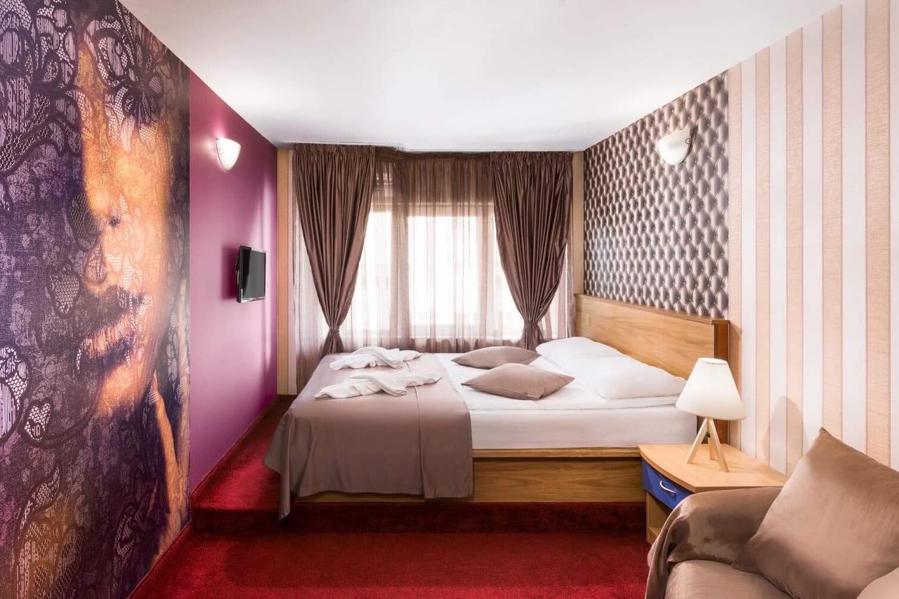 Hotel Central Point Софія Екстер'єр фото