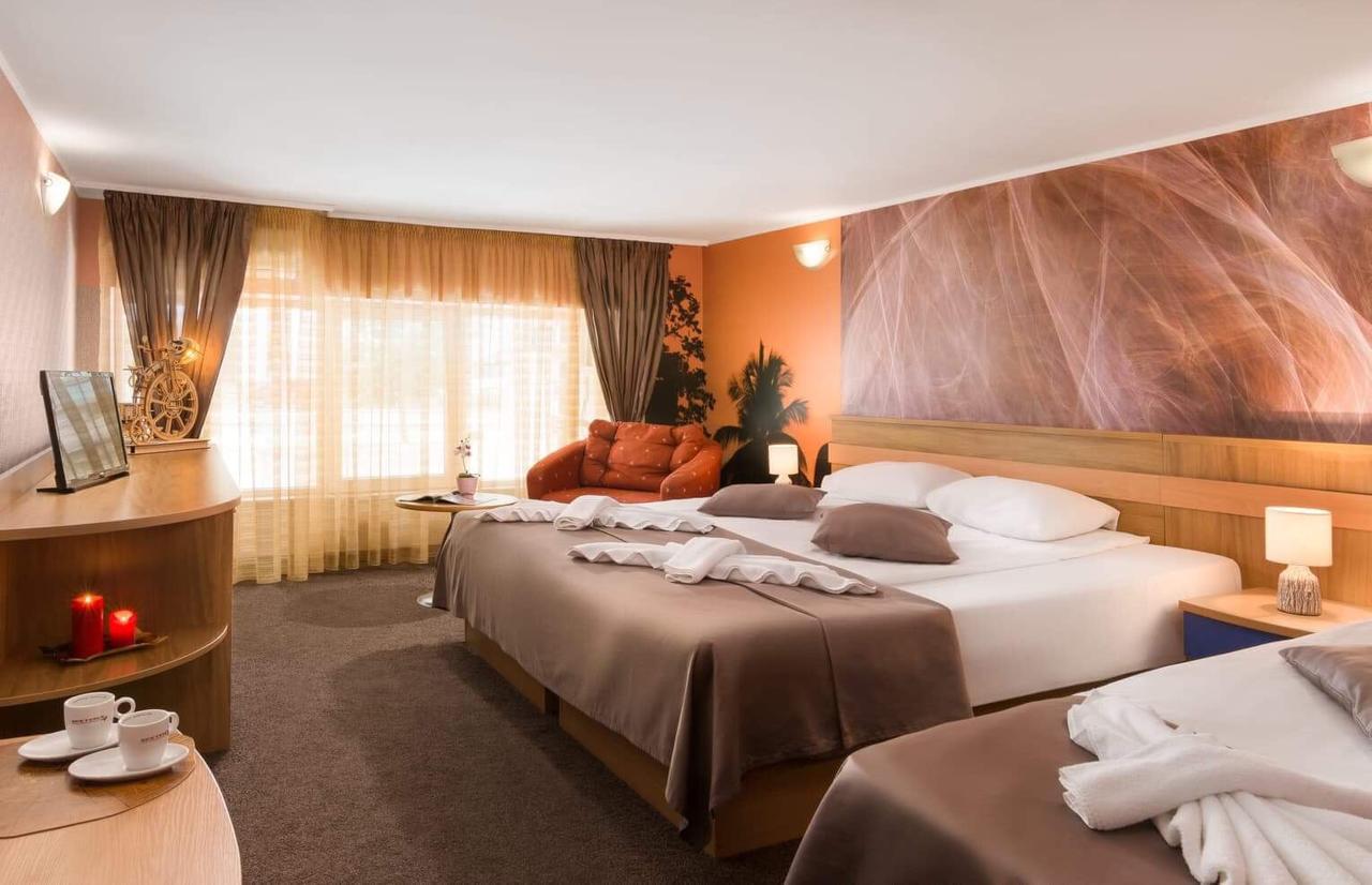 Hotel Central Point Софія Екстер'єр фото