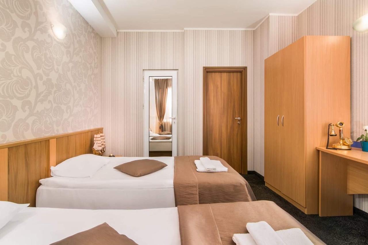Hotel Central Point Софія Екстер'єр фото
